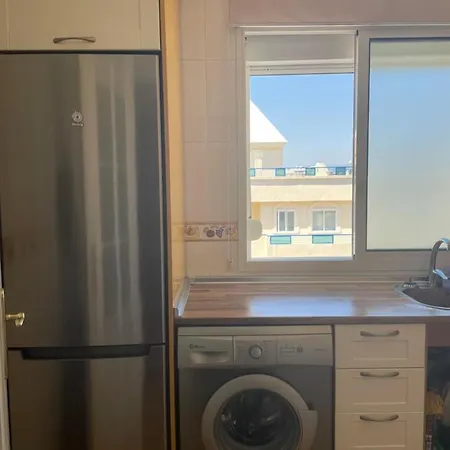Piso Primera Linea, Banana Beach, Marbella. מארבלה